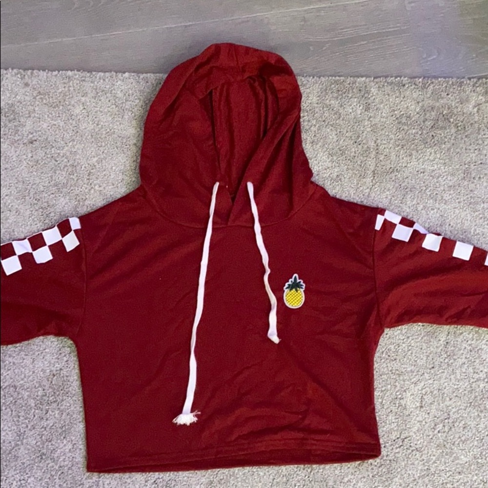 Cropped maroon hoodie